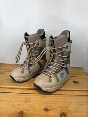 Burton Tribute Womens Snowboard Boots Tan Grey Blue Size US 6